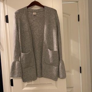 Grey bell sleeve cardigan
